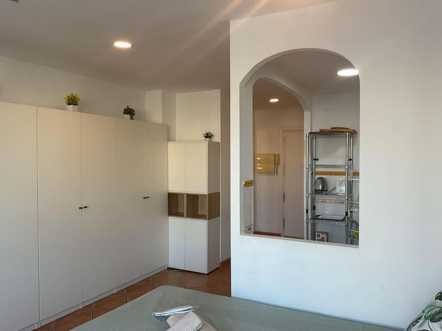 Helios - City Center - Parking Apartamento Torremolinos